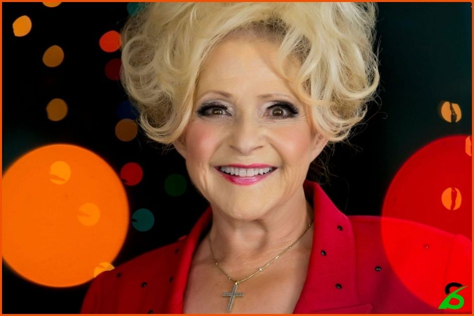 Brenda Lee: A Brief Overview